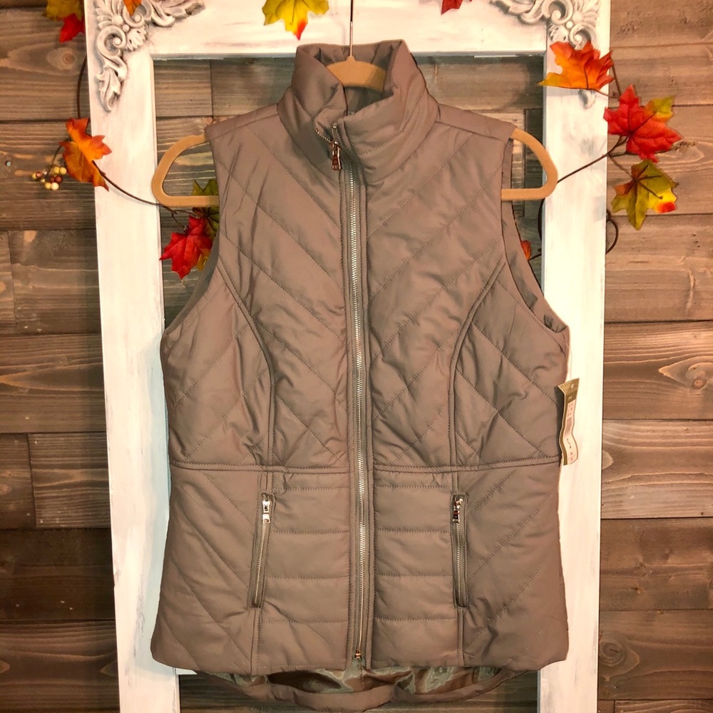 ERIN LONDON puffer vest